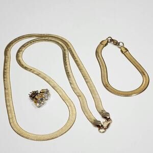 Brilliant Gold Plated Superflex Herringbone Necklace,‎ Bracelet and Earring Set